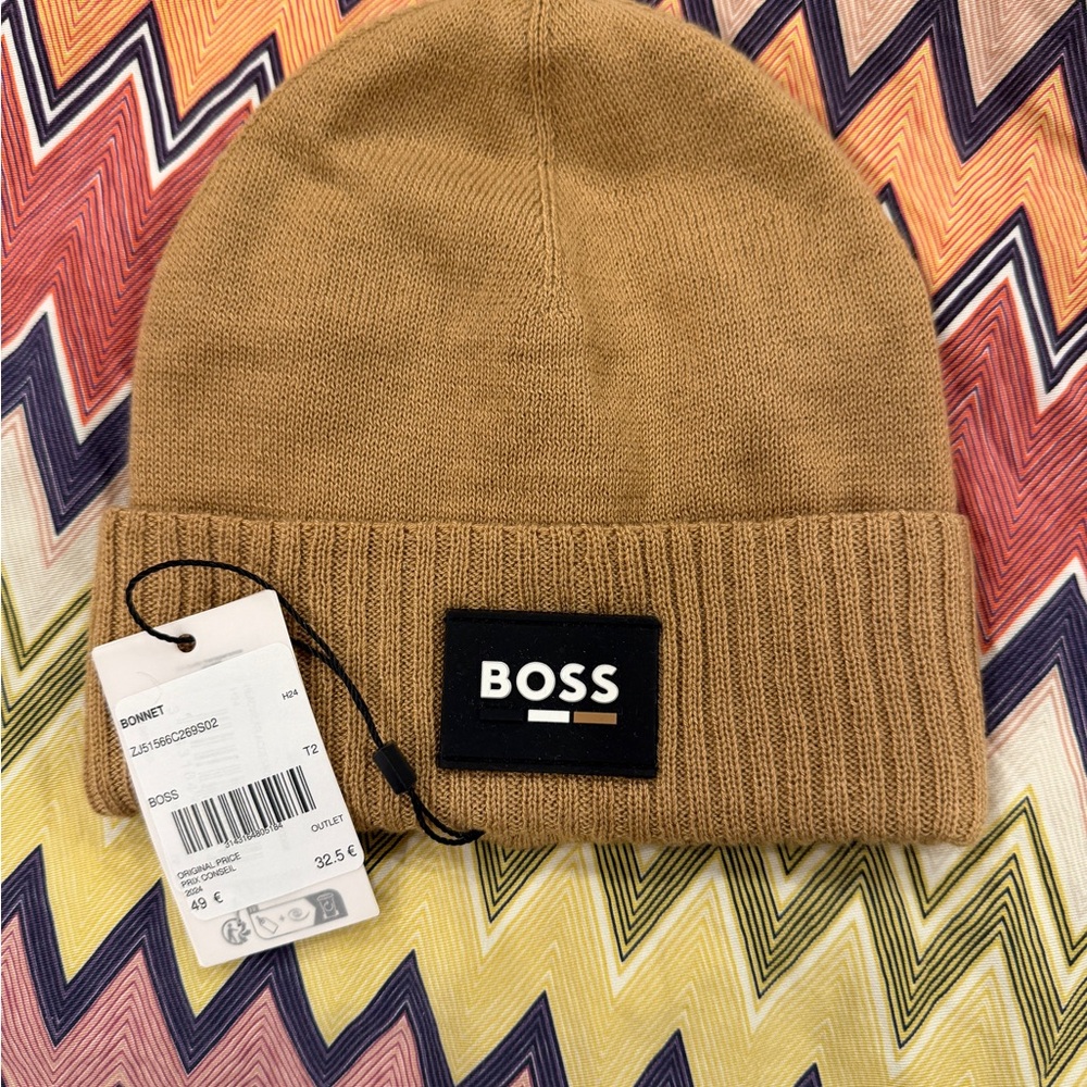 New BOSS Kids Tan Knit Beanie Sz 2